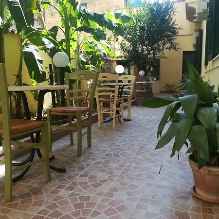 Le Rose Del Viale Hotel Palermo Kültér fotó